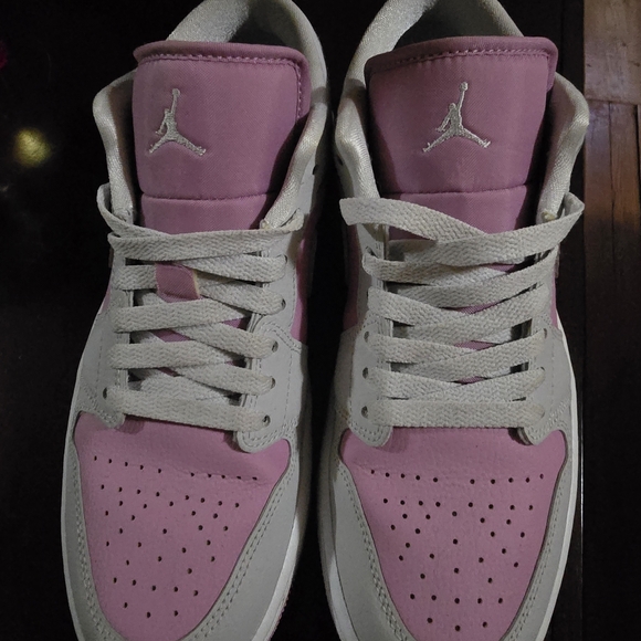 Jordan Shoes - Jordan Purple and White Sneakers